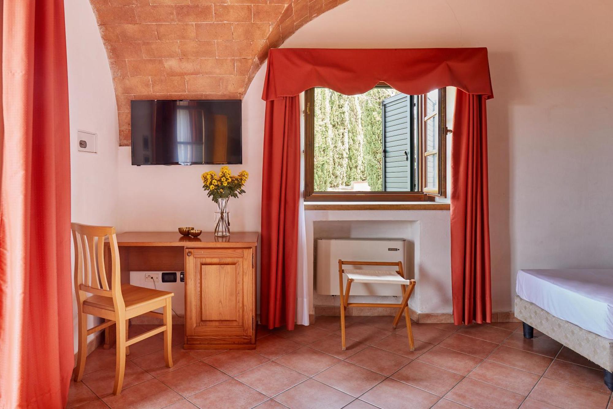 Relais Belvedere Montecatini Val di Cecina Δωμάτιο φωτογραφία